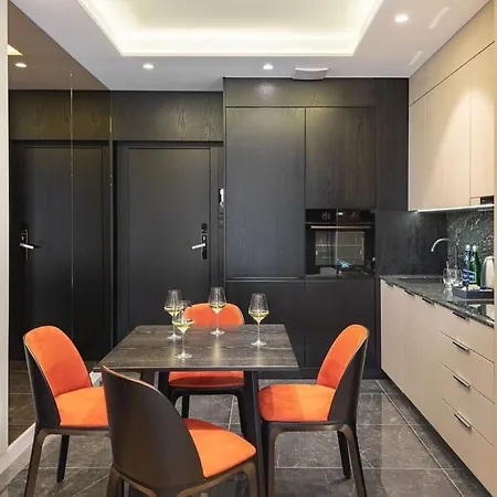 Rent Like Home - Deo Plaza Wyspa Spichrzow Gdansk Exterior photo