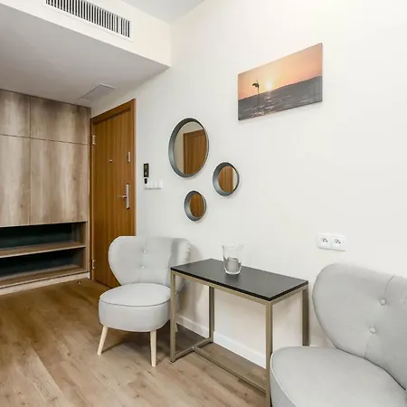 Rent Like Home - Deo Plaza Wyspa Spichrzow Gdansk Exterior photo