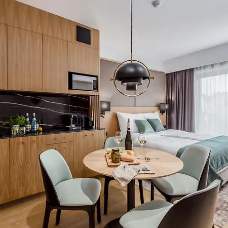Rent Like Home - Deo Plaza Wyspa Spichrzow Gdansk Room photo