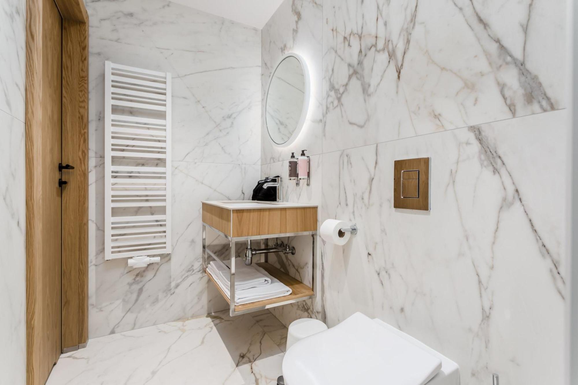 Appartamento Rent Like - Deo Plaza Wyspa Spichrzow