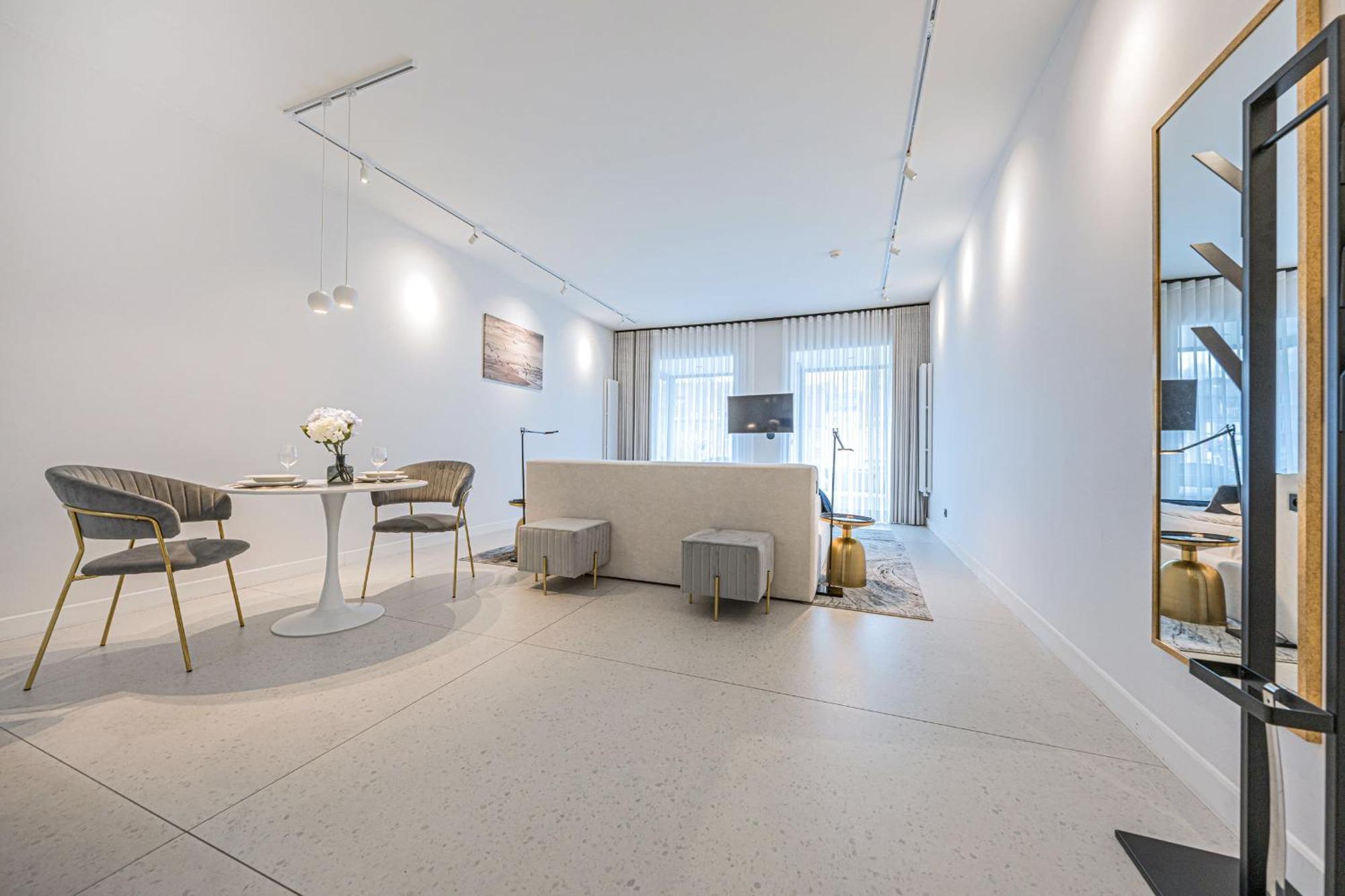Rent Like - Deo Plaza Wyspa Spichrzów Gdansk
